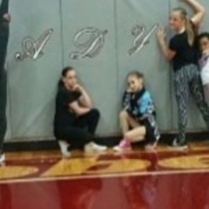 Meet your Posher, Mia